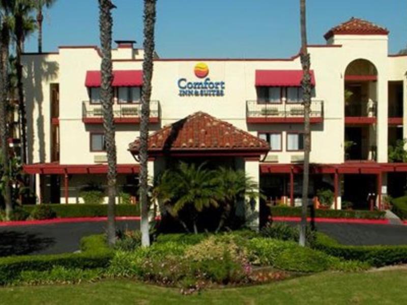 Comfort Inn & Suites Orange County John Wayne Airport Санта Ана Екстериор снимка